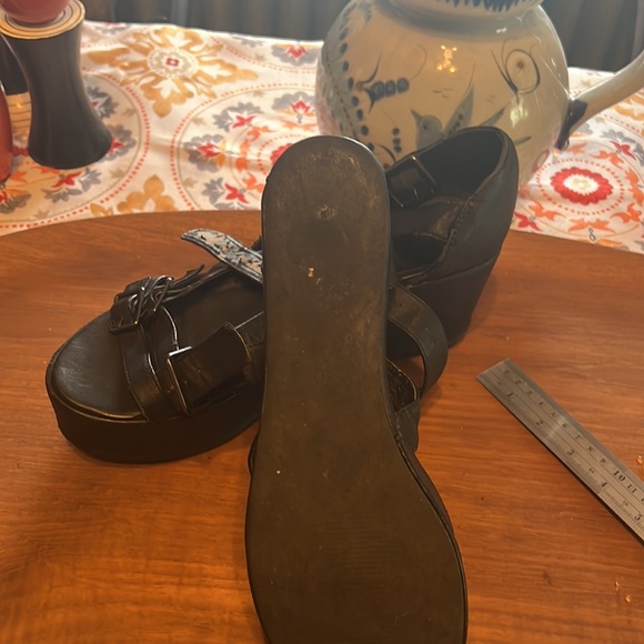 Fun platforms - Picture 2 of 6